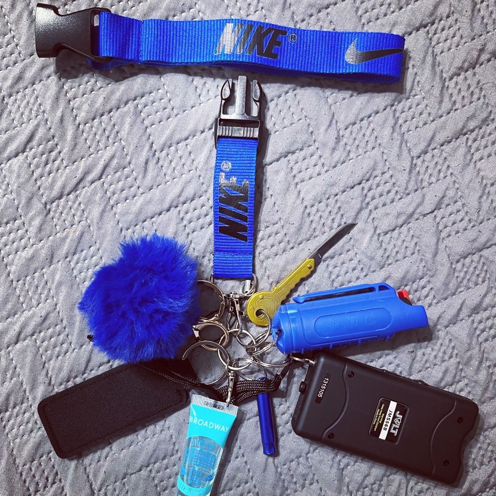 Women’s Essentials Lanyard - Blue/Black